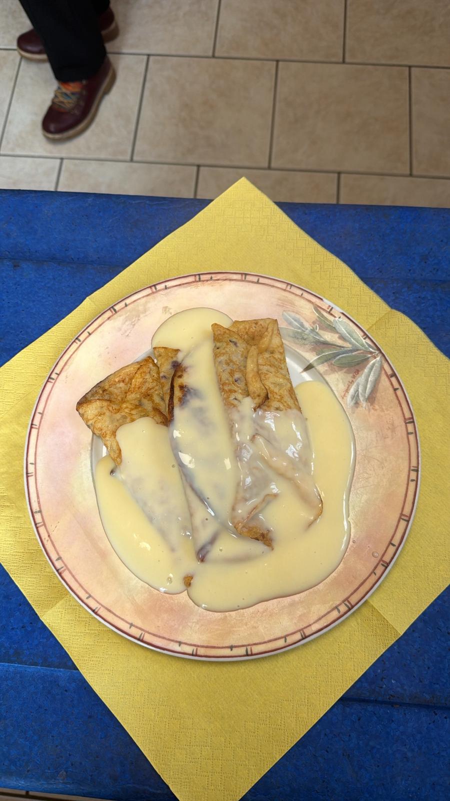 Eierkuchen mit Vanillesoße - Rosenküche Gardelegen