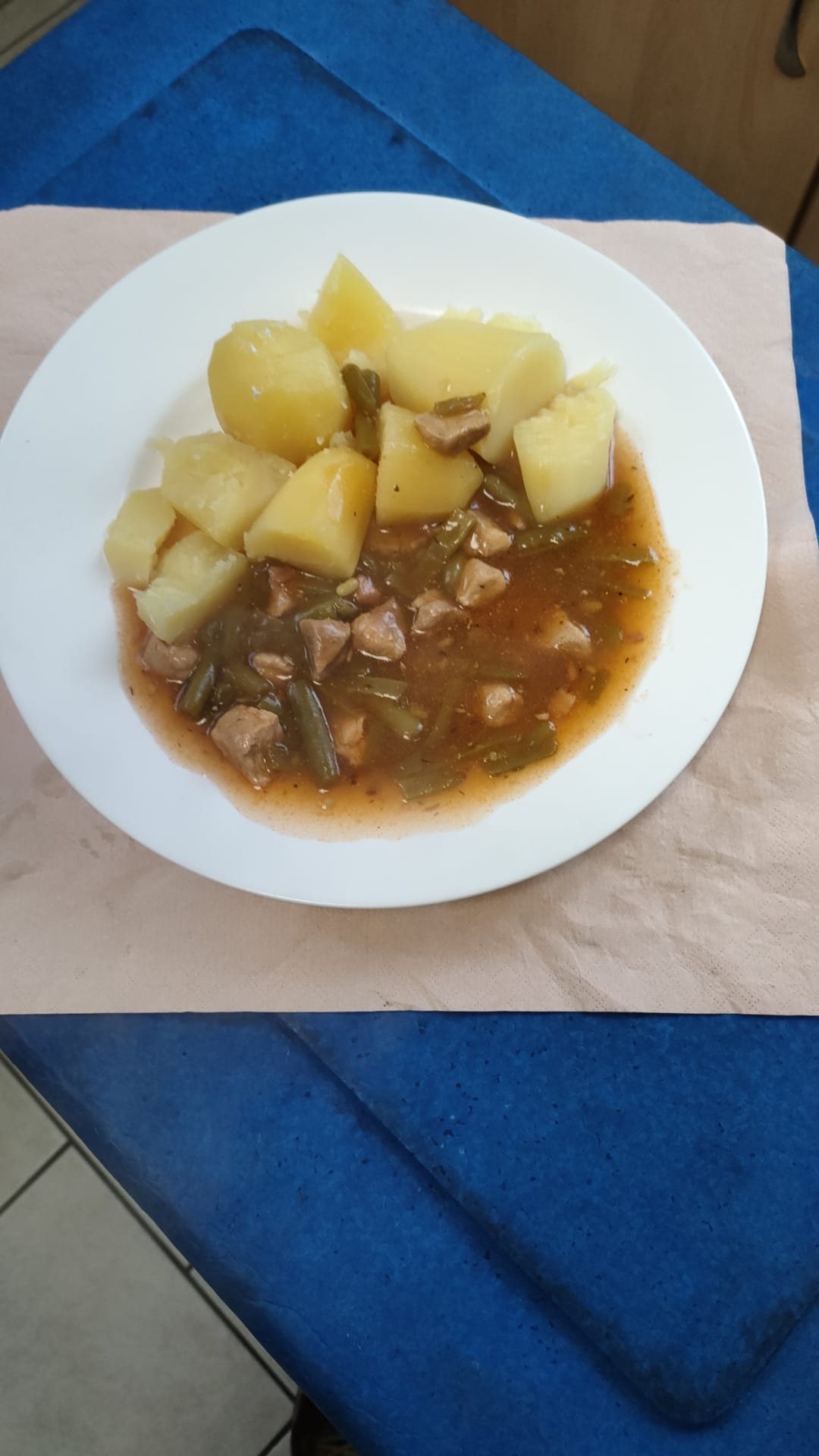 Bohnengulasch - Rosenküche Gardelegen