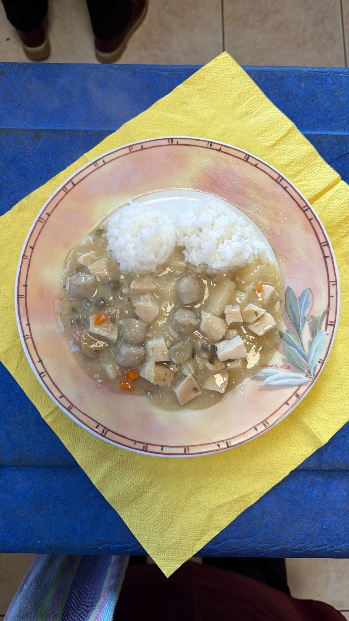 Hühnerfrikassee - Rosenküche Gardelegen