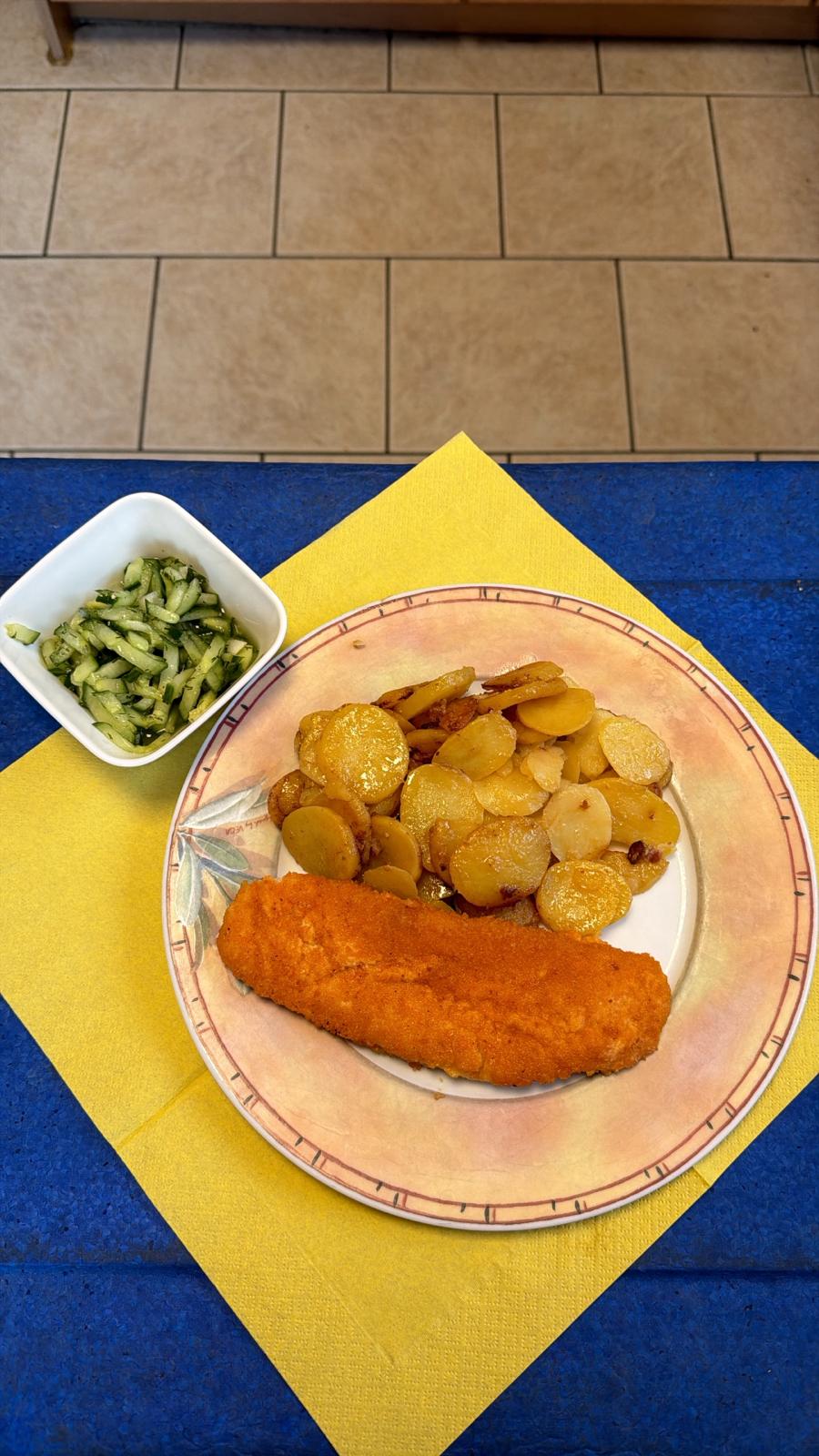 Paniertes Seelachsfilet - Rosenküche Gardelegen