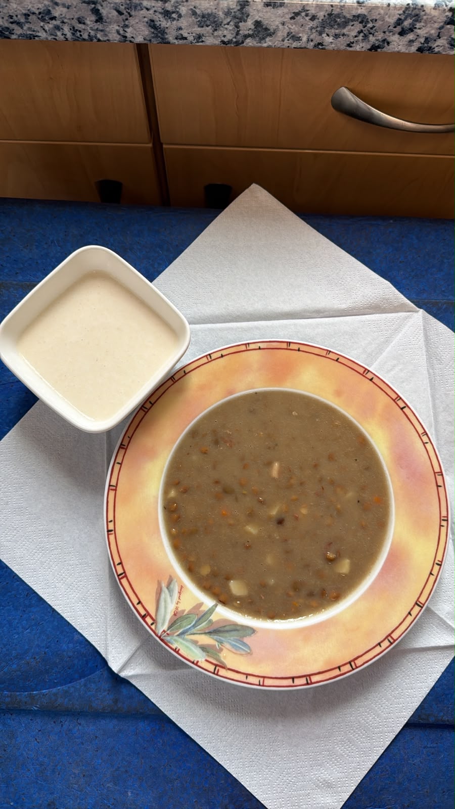 Linsensuppe - Rosenküche Gardelegen